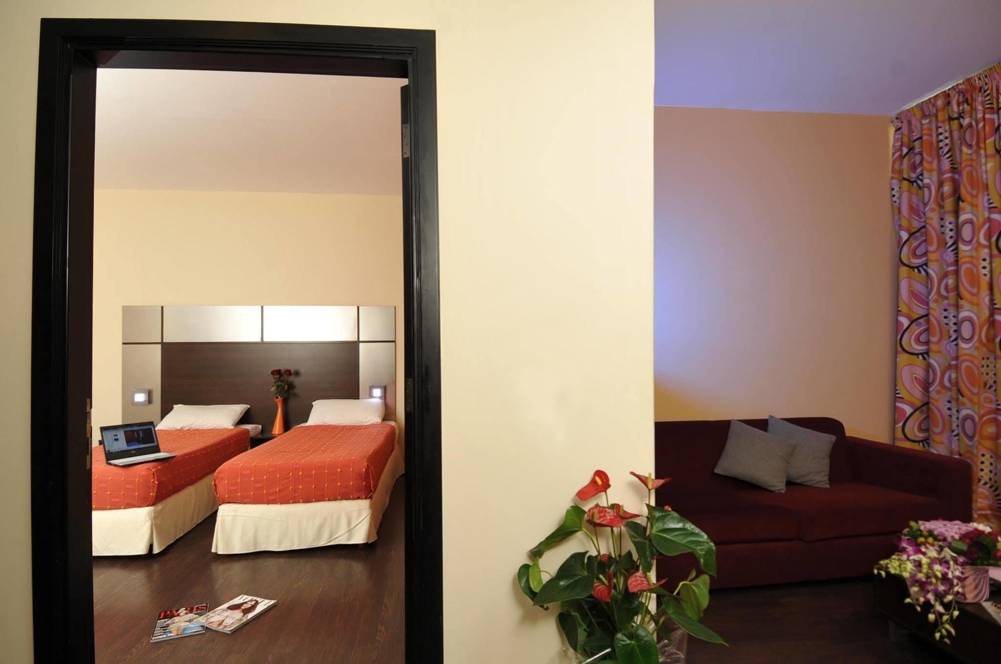 Suite Hotel Merlot - Бейрут Екстер'єр фото